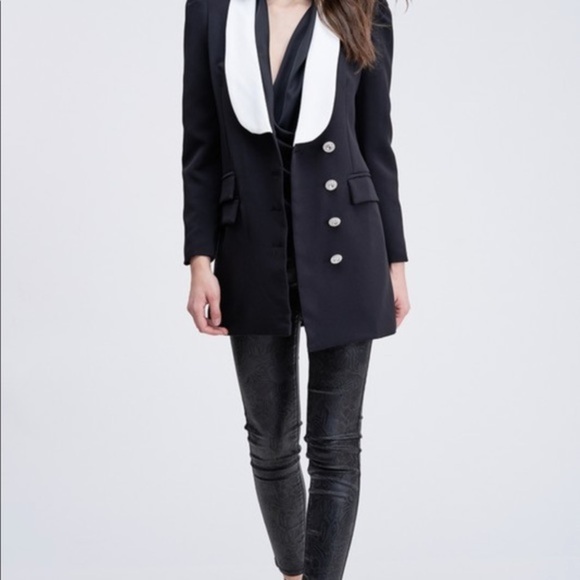 Classic Two-Tone Blazer - Picture 1 of 9